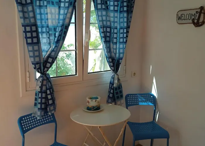 Cosy In Allopronoia Sikinos