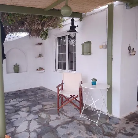 Дом отдыха Cosy In Allopronoia Sikinos